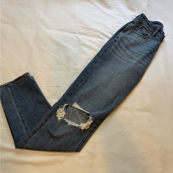 American Eagle Outfitters Distressed Skinny Jeans Size 0 - Picture 2 of 4